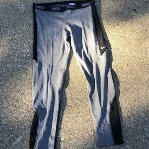 Nike leggings